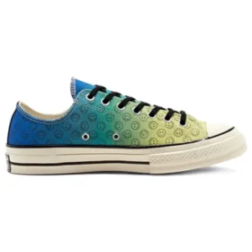 Chuck 1970s Happy Camper “Blue Green”