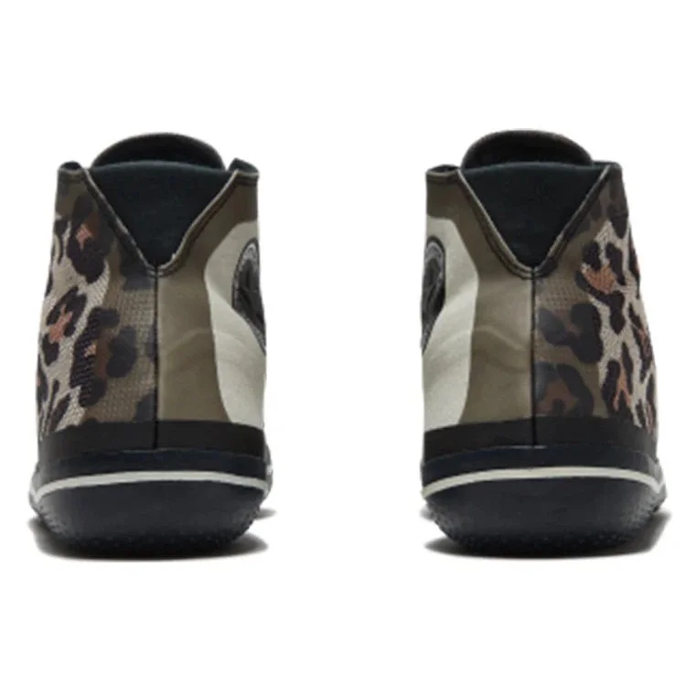 Chuck Taylor All Star Pro BB “Leopard” Chuck Taylor All Star Pro BB “Leopard”