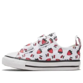 Chuck Taylor All Star “Red”
