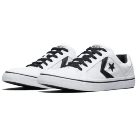 El Distrito 2.0 “White Black”