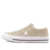 One Star “Cream White”